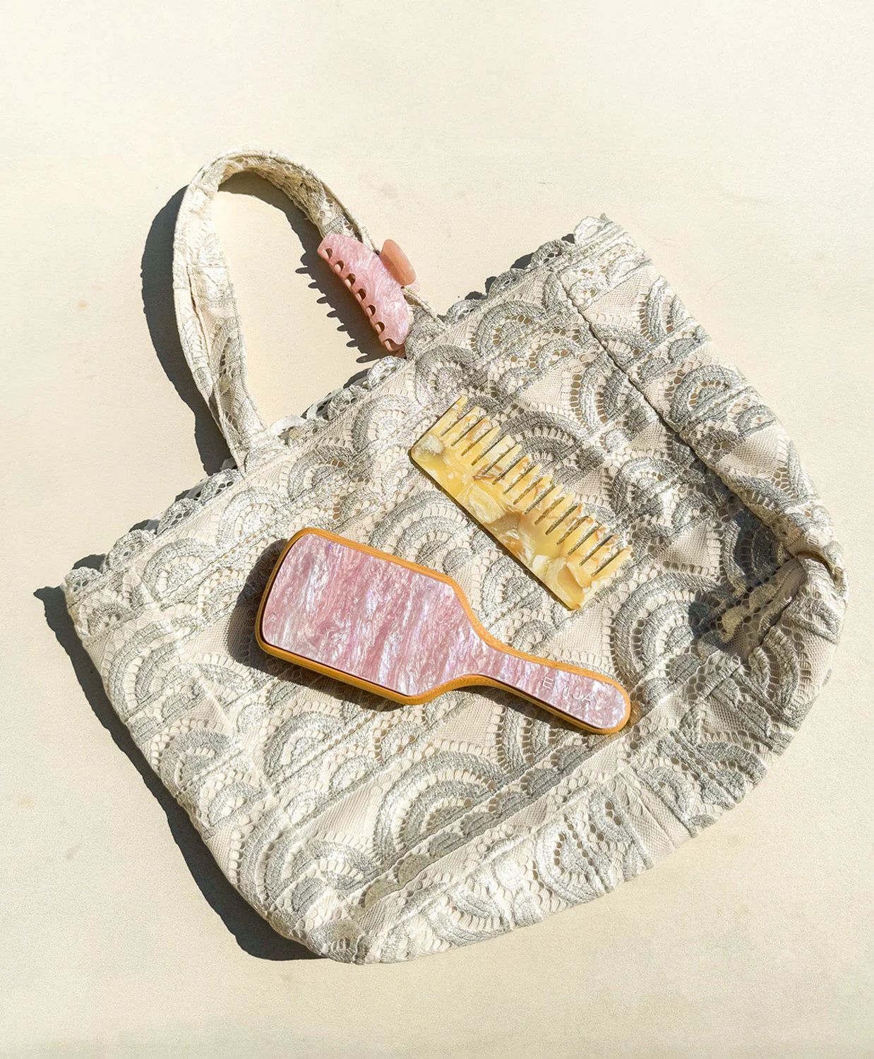 Vanilla PQ Lace Tote - Image 4